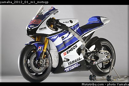 yamaha_2012_01_m1_motogp.jpg