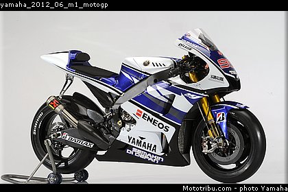 yamaha_2012_06_m1_motogp.jpg