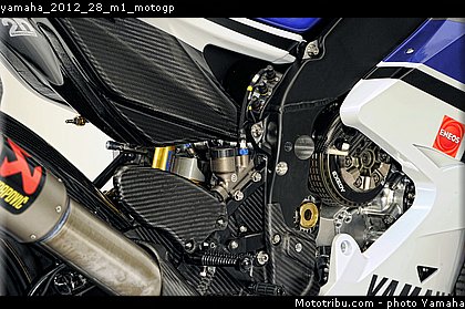 yamaha_2012_28_m1_motogp.jpg