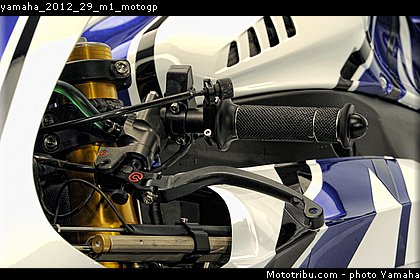 yamaha_2012_29_m1_motogp.jpg