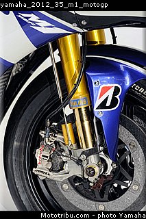 yamaha_2012_35_m1_motogp.jpg