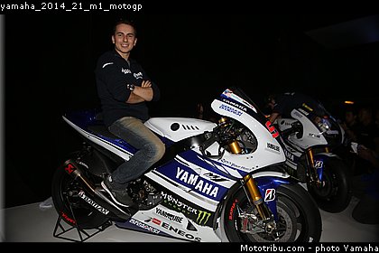 yamaha_2014_21_m1_motogp.jpg