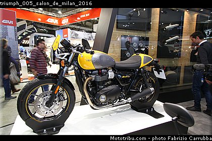 triumph_005_salon_de_milan_2016.jpg