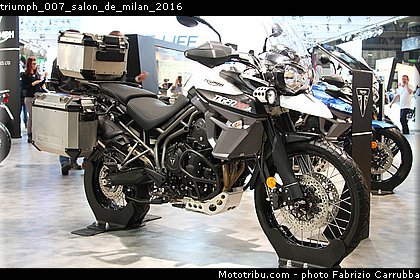 triumph_007_salon_de_milan_2016.jpg