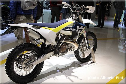 salon_de_milan_2016_002.jpg