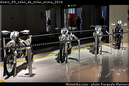divers_09_salon_de_milan_eicma_2016.jpg