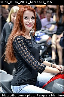 salon_milan_2016_hotesses_015.jpg
