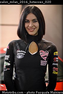 salon_milan_2016_hotesses_020.jpg
