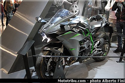 0067 salon milan 2018 par alberto fini.jpg