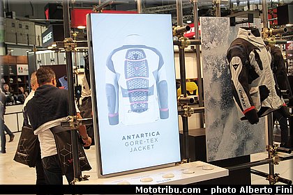 0078 salon milan 2018 par alberto fini.jpg