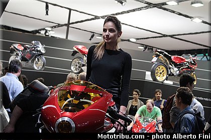 0124 salon milan 2018 par alberto fini.jpg