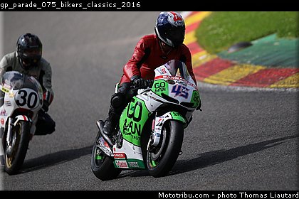 gp_parade_075_bikers_classics_2016.jpg