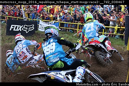 motocross_mxgp_2016_republique_tcheque_start-mxgp-race2-__7d2_038467.jpg
