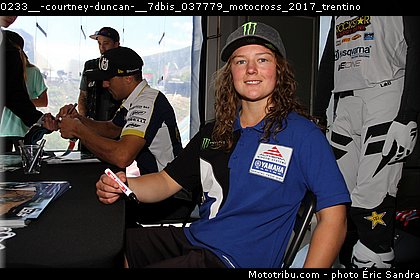 0233__-courtney-duncan-__7dbis_037779_motocross_2017_trentino.jpg