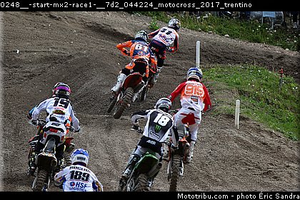 0248__-start-mx2-race1-__7d2_044224_motocross_2017_trentino.jpg