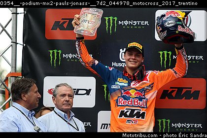 0354__-podium-mx2-pauls-jonass-__7d2_044978_motocross_2017_trentino.jpg