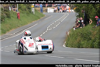 ben_et_tom_birchall_3_tourist_trophy_2016_vendredi_10_juin_sbk_poker_star_et_sidecar.jpg