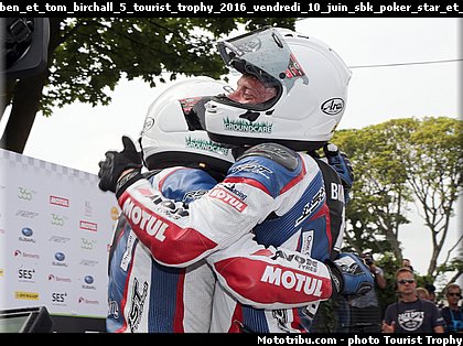 ben_et_tom_birchall_5_tourist_trophy_2016_vendredi_10_juin_sbk_poker_star_et_sidecar.jpg