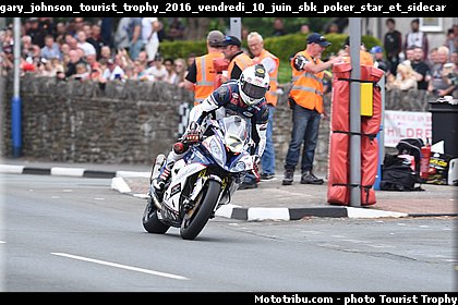 gary_johnson_tourist_trophy_2016_vendredi_10_juin_sbk_poker_star_et_sidecar.jpg