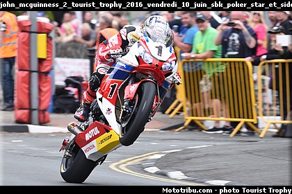 john_mcguinness_2_tourist_trophy_2016_vendredi_10_juin_sbk_poker_star_et_sidecar.jpg