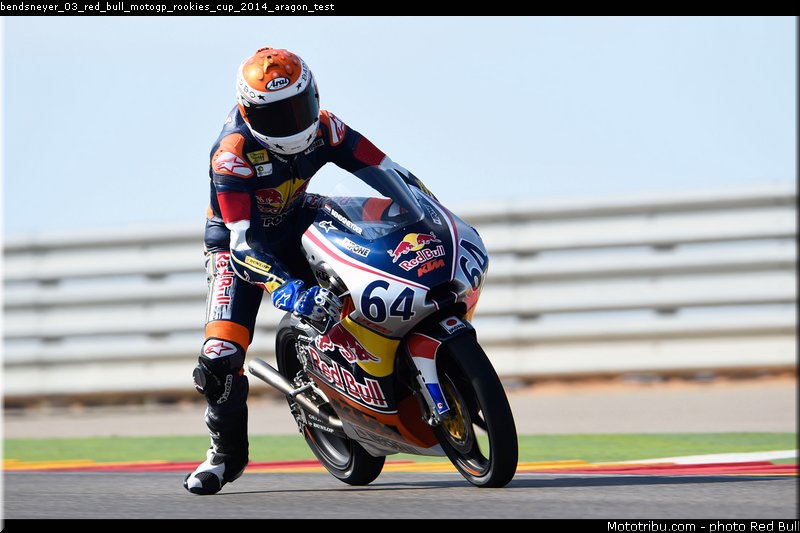 bendsneyer_03_red_bull_motogp_rookies_cup_2014_aragon_test