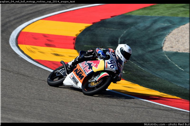 pagliani_04_red_bull_motogp_rookies_cup_2014_aragon_test