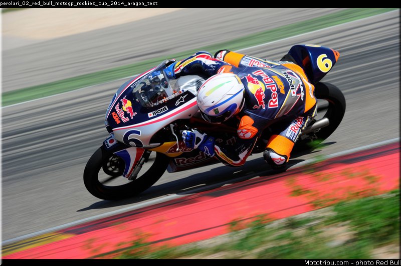 perolari_02_red_bull_motogp_rookies_cup_2014_aragon_test