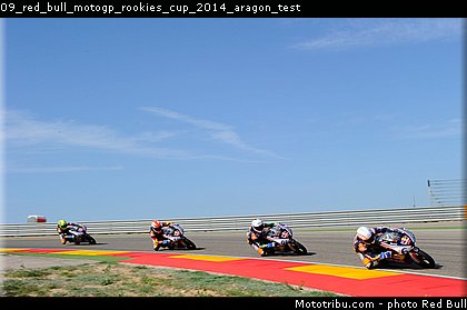 09_red_bull_motogp_rookies_cup_2014_aragon_test.jpg