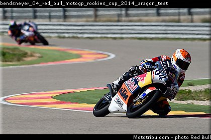 bendsneyer_04_red_bull_motogp_rookies_cup_2014_aragon_test.jpg