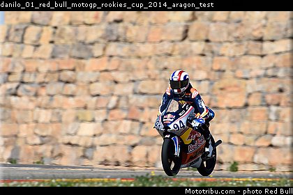 danilo_01_red_bull_motogp_rookies_cup_2014_aragon_test.jpg