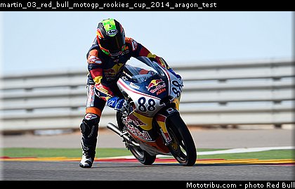 martin_03_red_bull_motogp_rookies_cup_2014_aragon_test.jpg