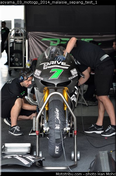 aoyama_03_motogp_2014_malaisie_sepang_test_1