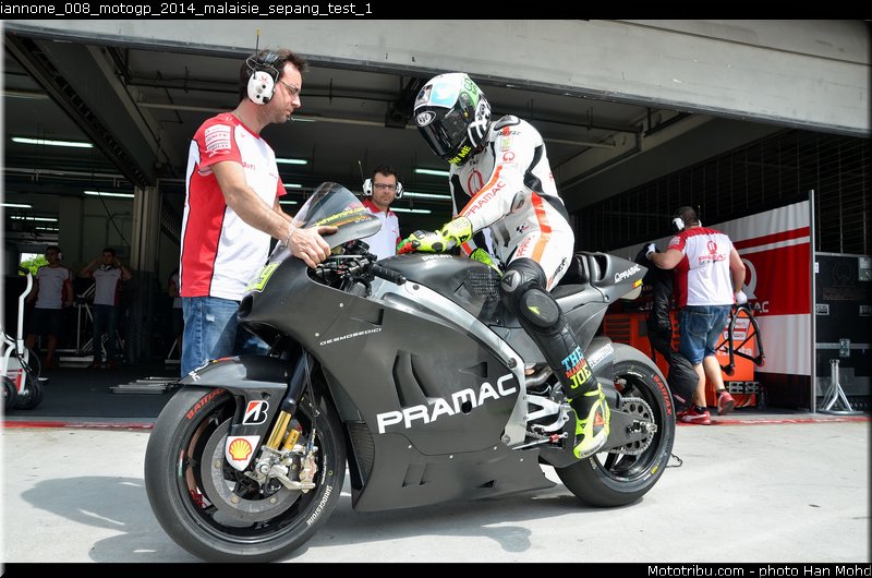iannone_008_motogp_2014_malaisie_sepang_test_1