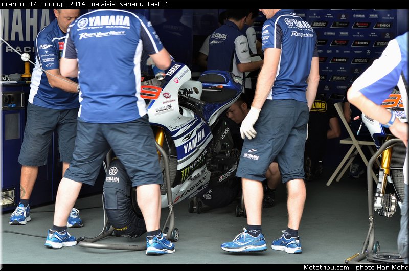 lorenzo_07_motogp_2014_malaisie_sepang_test_1