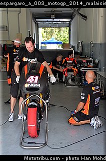 espargaro_a_003_motogp_2014_malaisie_sepang_test_1.jpg