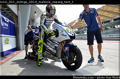 rossi_021_motogp_2014_malaisie_sepang_test_1.jpg