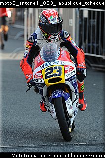 moto3_antonelli_003_republique_tcheque_brno_2015.jpg