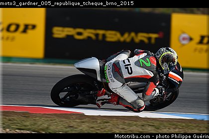 moto3_gardner_005_republique_tcheque_brno_2015.jpg
