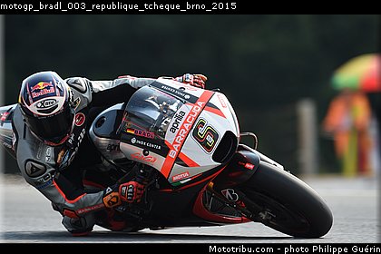 motogp_bradl_003_republique_tcheque_brno_2015.jpg