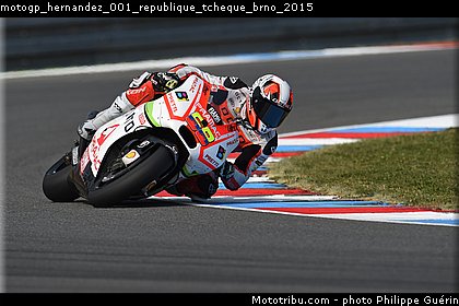 motogp_hernandez_001_republique_tcheque_brno_2015.jpg
