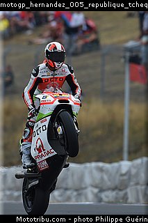 motogp_hernandez_005_republique_tcheque_brno_2015.jpg