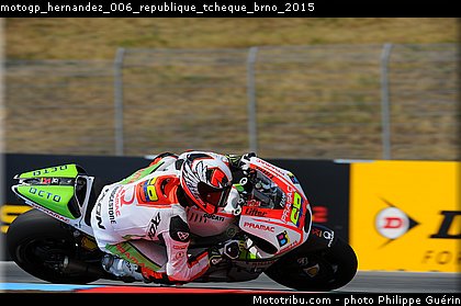 motogp_hernandez_006_republique_tcheque_brno_2015.jpg