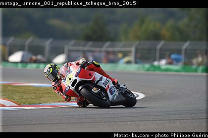 motogp_iannone_001_republique_tcheque_brno_2015.jpg