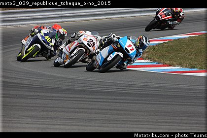 moto3_039_republique_tcheque_brno_2015.jpg
