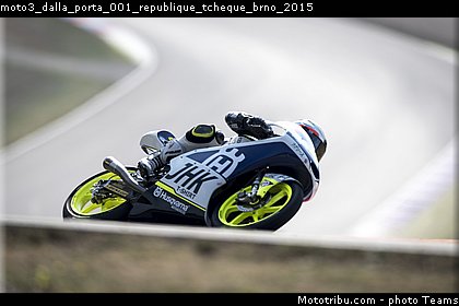 moto3_dalla_porta_001_republique_tcheque_brno_2015.jpg