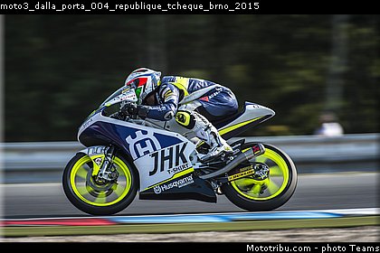 moto3_dalla_porta_004_republique_tcheque_brno_2015.jpg