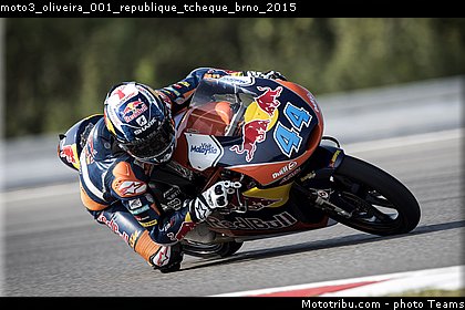 moto3_oliveira_001_republique_tcheque_brno_2015.jpg