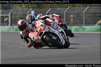 motogp_hernandez_002_republique_tcheque_brno_2015.jpg