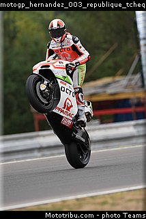 motogp_hernandez_003_republique_tcheque_brno_2015.jpg