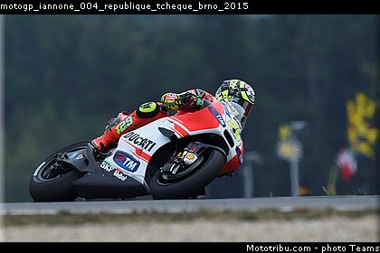 motogp_iannone_004_republique_tcheque_brno_2015.jpg